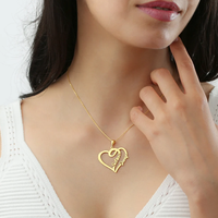 Collier avec plaque personnalisée en acier inoxydable, lettre de nom personnalisée, pendentif en forme de cœur, collier avec plaque de nom, bijoux personnalisés