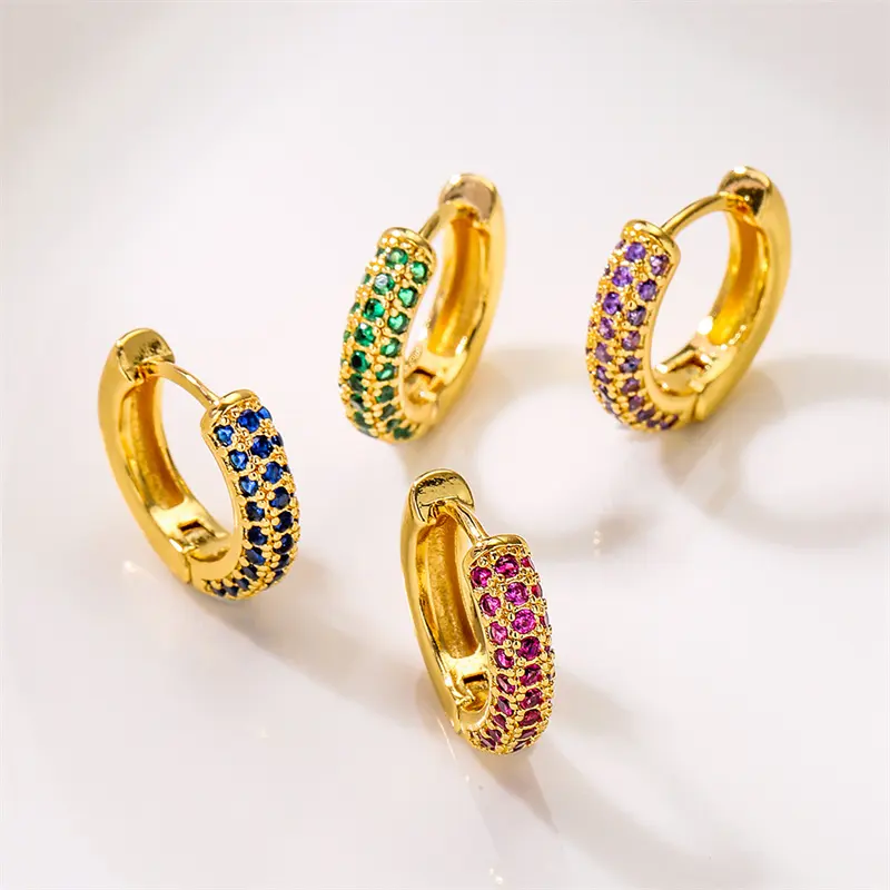 Huggie-pendientes de aro con diamantes de imitación para mujer, joyería de verano, chapado en oro Real, 2023