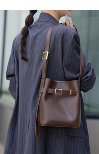 Bolsos de Hombro Tipo Cubo para Mujer, de Moda, de Cuero PU, de Lujo, de Diseñador - Product Image 3