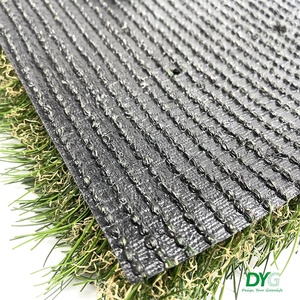 <span class=keywords><strong>Gazon</strong></span> artificiel Cesped Artificial <span class=keywords><strong>Gazon</strong></span> Artificiel Synthétique Tapis d'herbe verte <span class=keywords><strong>Gazon</strong></span> artificiel pour jardin - Product Image 4