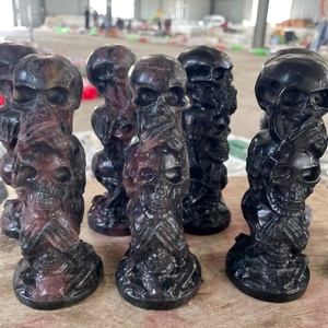 Venta al por mayor de <span class=keywords><strong>calaveras</strong></span> de granate y obsidiana naturales, recién llegadas, de cristal curativo de cuarzo, artesanía para decoración y regalo. - Product Image 1