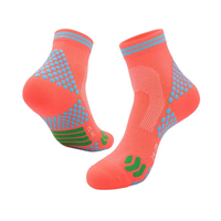 Chaussettes de course à la mode Jacquard rembourré Crew High Cycling Basketball Trail Chaussettes de compression