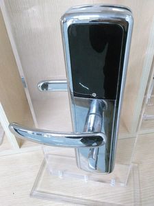 ระบบล็อคประตูอัจฉริยะสำหรับโรงแรม YELOCK Factory Zinc Waterproof Electronic Hotel Lock System พร้อมคีย์การ์ด สวิตช์ และซอฟต์แวร์จัดการฟรี รุ่น YE-RF1008 - Product Image 2