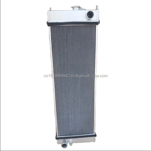 El tanque de agua del radiador 569-03-89113 aplicable a camiones volquete Komatsu <span class=keywords><strong>HD465</strong></span> - <span class=keywords><strong>7E0</strong></span> y <span class=keywords><strong>HD465</strong></span> - 7R - Product Image 4