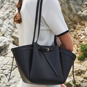 Sac à bandoulière pour femme en PU de luxe, simple, élégant, de haute qualité, sac à main grande capacité - Product Image 1