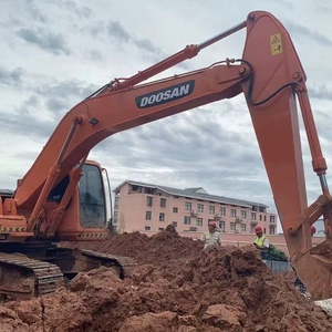 Excavatrice sur chenilles d'occasion Doosan DH220LC-7, 22 tonnes, d'origine coréenne, haute qualité - Product Image 4