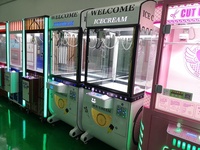 Machine à griffes d'arcade de type grue pour jouets en peluche, marque Lifang, avec cabinet métallique, version anglaise, fournisseur de Guangzhou pour Singapour