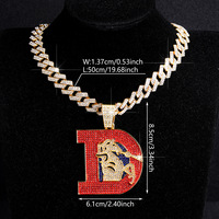 Collar con colgante de caballo con letra D inspirado en equipos, de aleación con pedrería, estilo Hip Hop, listo para enviar, joyería personalizada al por mayor