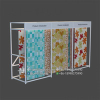 Étagère de présentation de tapis en métal, support de sol, support de présentation de tapis suspendu commercial personnalisé, étagère en métal à vendre