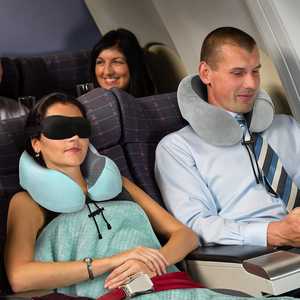 Nuevo conjunto de máscara de ojos 4 en 1 a precio barato, tapón para los oídos, almohada de cuello en forma de <span class=keywords><strong>U</strong></span> de viaje y soporte manta de viaje de franela lavable - Product Image 5