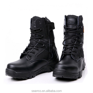 Chaussures de randonnée imperméables pour hommes, bottes tactiques légères, bottes respirantes pour le désert, chaussures tactiques pour hommes - Product Image 1
