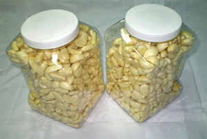 Bawang Putih Kupas 1KG/Kantong Vakum Asal Cina - Product Image 4