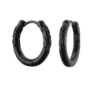 Pendientes con colgante de gota de pluma para <span class=keywords><strong>hombre</strong></span> con estilo 2025, pendientes masculinos Punk de acero inoxidable chapados en pistola negra a la venta - Product Image 3
