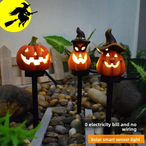 Lámpara Decorativa de Resina con Forma de Calabaza, Alimentada por Energía Solar, para Decoración de Jardín y Patio en Halloween - Product Image 2