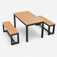 Ensemble de salle à manger contemporain en bois composite pour extérieur, résistant aux intempéries, pour balcon et restaurant, avec tables et chaises en bois de teck