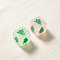 Fabricant de dés en résine personnalisés, fournisseur d'accessoires pour jeux de société (Mahjong, Backgammon) et de jeux de société en perles