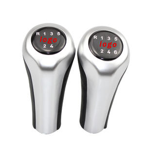 Poignée de levier de vitesses BMW 5/6 vitesses en alliage d'aluminium ergonomique avec logo personnalisé - Product Image 2