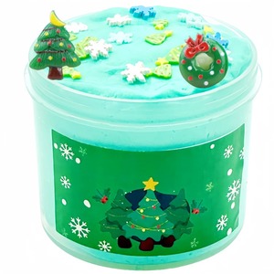 Lot de slime multi-couleurs sur le thème de Noël de 5,2 cm, 12 styles avec breloques bonhomme de neige et homme en pain d'épices, jouet anti-stress, vente en gros - Product Image 3