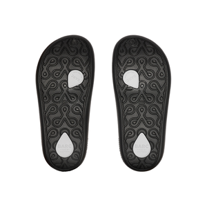 BARC S 2 Cómodos deportes de interior para zapatillas negras con ajuste ancho y suela antideslizante para un fácil movimiento y soporte - Product Image 3