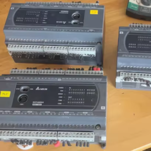 Meilleures ventes - Contrôleur programmable PLC DOP-107WV 100% original - 16 entrées/sorties - 24V - Communication RS-232 - Garantie 1 an - Product Image 3