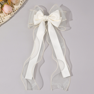 CN Korean Tulle Boutique Hair Bow Clip con colas largas Accesorios de boda para niñas Clip de pelo de tela - Product Image 2