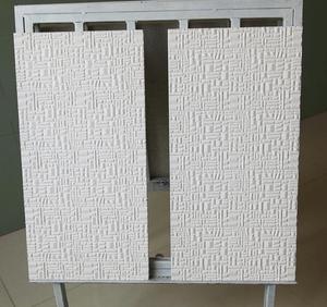 İç dekoratif tavanlar için Modern fiberglas akustik tavan malzemesi ses emici paneller salonu spor salonu otel daire okulu
