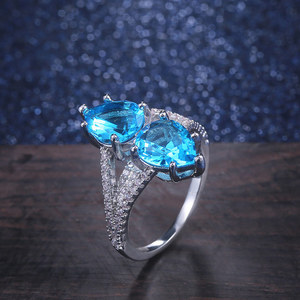 Anello Nuziale con Gemma Blu Simmetrica per Donne, Elegante Gioiello da Dito alla Moda - Product Image 6