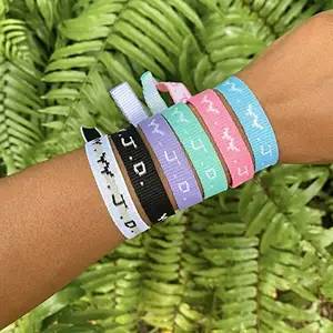 Polsbandjes Verstelbare Charmes Jesus Kleurrijke Kwast Christian Custom Geweven Vriendschap Geloof Christelijke Wwjd Armband Armband