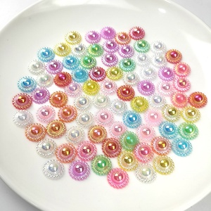 Accesorios DIY hechos a mano para el cabello, equipaje y joyería: Adornos planos de girasol de ABS, lazos con cuentas de imitación de perlas y piezas de plástico pintado - Product Image 2