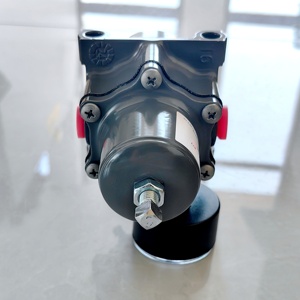 เครื่องควบคุมแรงดันสำหรับอุปกรณ์วัด Emeison Fisher รุ่น 67C 67CF ซีรีส์ 67CFR เครื่องควบคุมแรงดันสำหรับอุปกรณ์วัด 67CFR-237 - Product Image 6