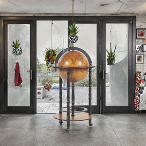 Jeux de société portables réutilisables en bois peints pour enfants – Thème Voyage – Échecs, Dames, Tic Tac Toe - Product Image 3