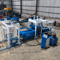Machine semi-automatique de fabrication de briques en béton, machine de formage de blocs de briques creuses en ciment, machine de fabrication de briques contrôlée par PLC