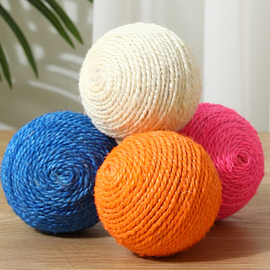 Bán buôn mèo tương tác Đồ chơI mèo sisal bóng 8cm quá khổ cắn kháng Đồ chơi cào bắt bóng cho mèo con và chó con - Product Image 4