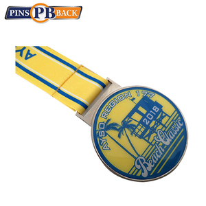 En blanco al por mayor en blanco metal voleibol corriendo maratón deportivo medallas de <span class=keywords><strong>la</strong></span> medalla con cinta - Product Image 1