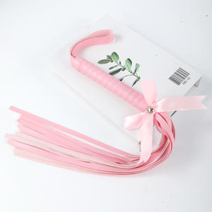 Látigo de Cuero PU con Diseño Trenzado, Látigo Sexual BDSM para Bondage, Juguete de Restricción para Esclavos, Adecuado para el Fustigado de Glúteos en Parejas Femeninas - Product Image 3