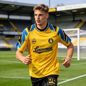 Camiseta de fútbol OEM personalizada con sublimación completa, cuello tejido, estampado completo, logotipo bordado en silicona personalizado para equipo deportivo - Product Image 1