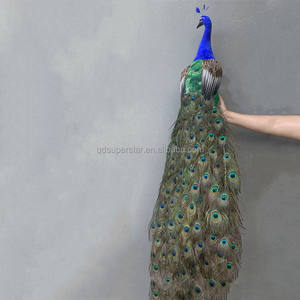 A-258 Elegant Podium Showcase Handgemaakte Gesimuleerde Kleurrijke Veren Pauw Grote Pauw Vogel Voor Tuin Decor - Product Image 1