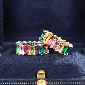 Anillo Geométrico con Piedra Preciosa, Circonia Cúbica Creada en Laboratorio, Corte Esmeralda, Engaste de Garras, Anillos de Moda Unisex para Fiesta - Product Image 3