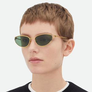 Fashion New <strong>Korean</strong> Style Luxury Trendy Women Sunglasses Sun <strong>Glasses</strong> Versatile Street Metal Cat Eye Shades for Ladies - Product Image 2