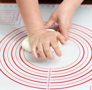 Alfombrilla para hornear de <span class=keywords><strong>silicona</strong></span> de cocina de varios tamaños, alfombrilla roja antiadherente antideslizante para masa rodante, Panel de cocina para el hogar - Product Image 1