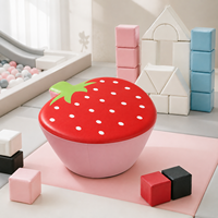 Blocs en mousse souples personnalisés en forme de fraise pour tout-petits, équipement de jeu en mousse pour aire de jeux intérieure pour enfants, ensemble de jeu en mousse pour location événementielle