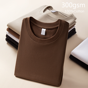 สินค้าใหม่ เสื้อยืดผู้ชายผ้าฝ้าย 100% หนา 300 กรัม ทรงโอเวอร์ไซส์ พร้อมโลโก้ เสื้อยืดพิมพ์ลายโลโก้ตามสั่ง - Product Image 1