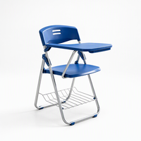 Chaise d'étudiant et bureau avec support tablette, dossier pliable, siège moulé en PP bleu, panier de rangement en fil métallique et structure en X – Expert en mobilier scolaire