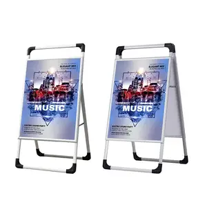 Présentoir d'affiche double face facile à transporter en aluminium Présentoir extérieur A Frame Sign Stand