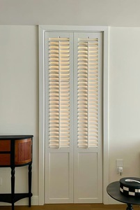 Puerta de <span class=keywords><strong>Persiana</strong></span> Plegable Negra para Dormitorio, <span class=keywords><strong>Armario</strong></span> de PVC con Apertura Horizontal para Interiores - Product Image 4