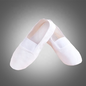 <span class=keywords><strong>Scarpe</strong></span> da <span class=keywords><strong>ginnastica</strong></span> <span class=keywords><strong>bianche</strong></span> Unisex per bambini con suola morbida per adulti in tela per danza classica Yoga - Product Image 2