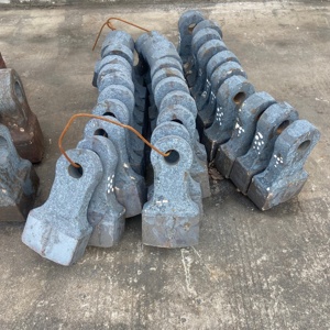 Pièces de concasseur de qualité supérieure en acier au manganèse élevé pour des performances efficaces, têtes de marteaux de concasseur résistantes à l'usure - Product Image 4