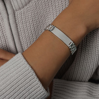 Gelang Jam Tangan Anti Air Berbahan Baja Tahan Karat Lapis Emas 18k dengan Ukiran Laser Personal, Gelang Batang Geometris Kosong