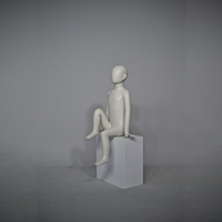 Manequins Enfants Mannequin Assis Pose Affichage Enfants Mannequin