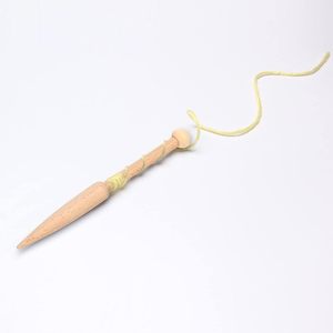 Herramientas de bricolaje para manualidades: Bobina de tapicería personalizada de madera de haya de 17 mm, herramienta de tejido a mano lisa para artesanía, para enrollar hilo en el cuerpo. - Product Image 6